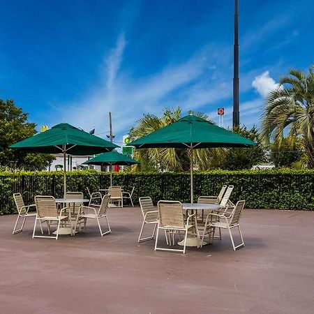 Econo Lodge Georgetown Екстериор снимка